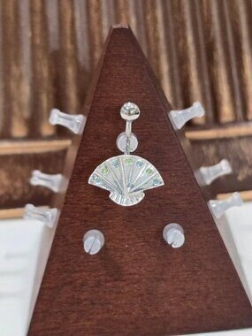 Painful Pleasures ✦ Sterling Silver Fan Navel Ring ✦ 14G Austrian Gem Accents